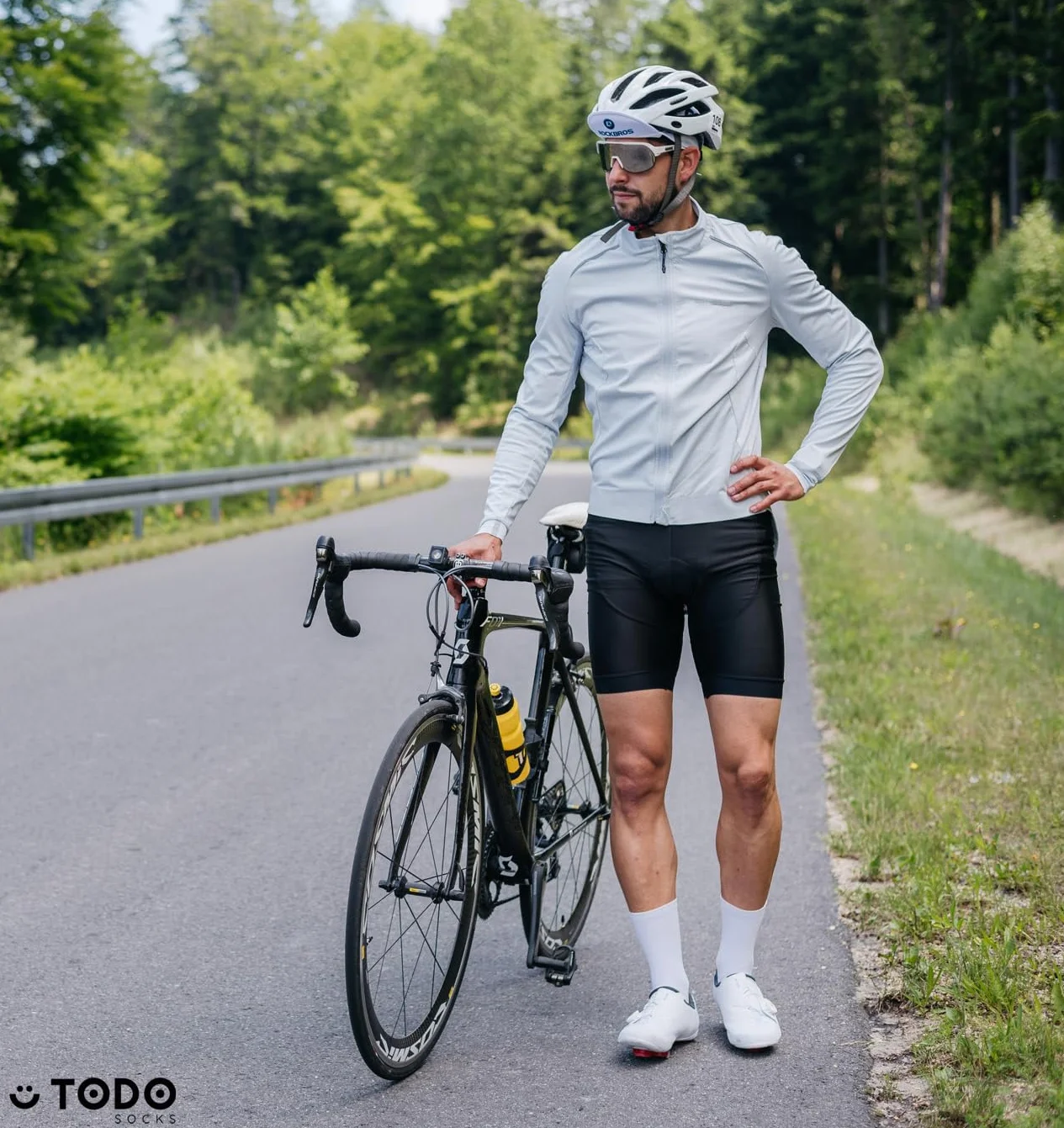 TODO Chaussettes de vélo pour hommes et femmes. Chaussettes de vélo de course respirantes. chaussettes de course pour hommes, chaussettes de vélo avec motif également des.