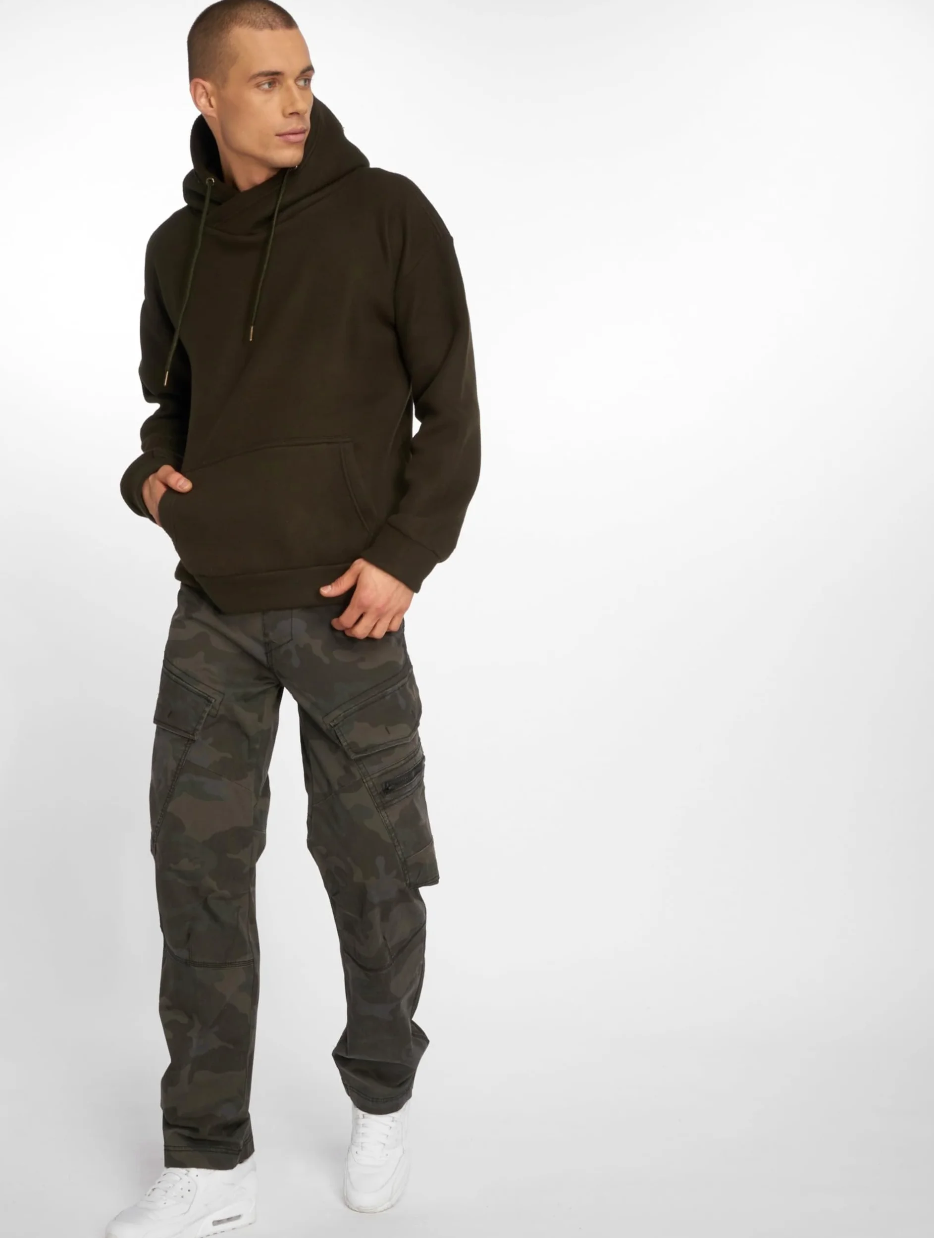 Brandit Pantalon Slim Fit Adven Homme Pantalon en Toile Noir Slim Fit