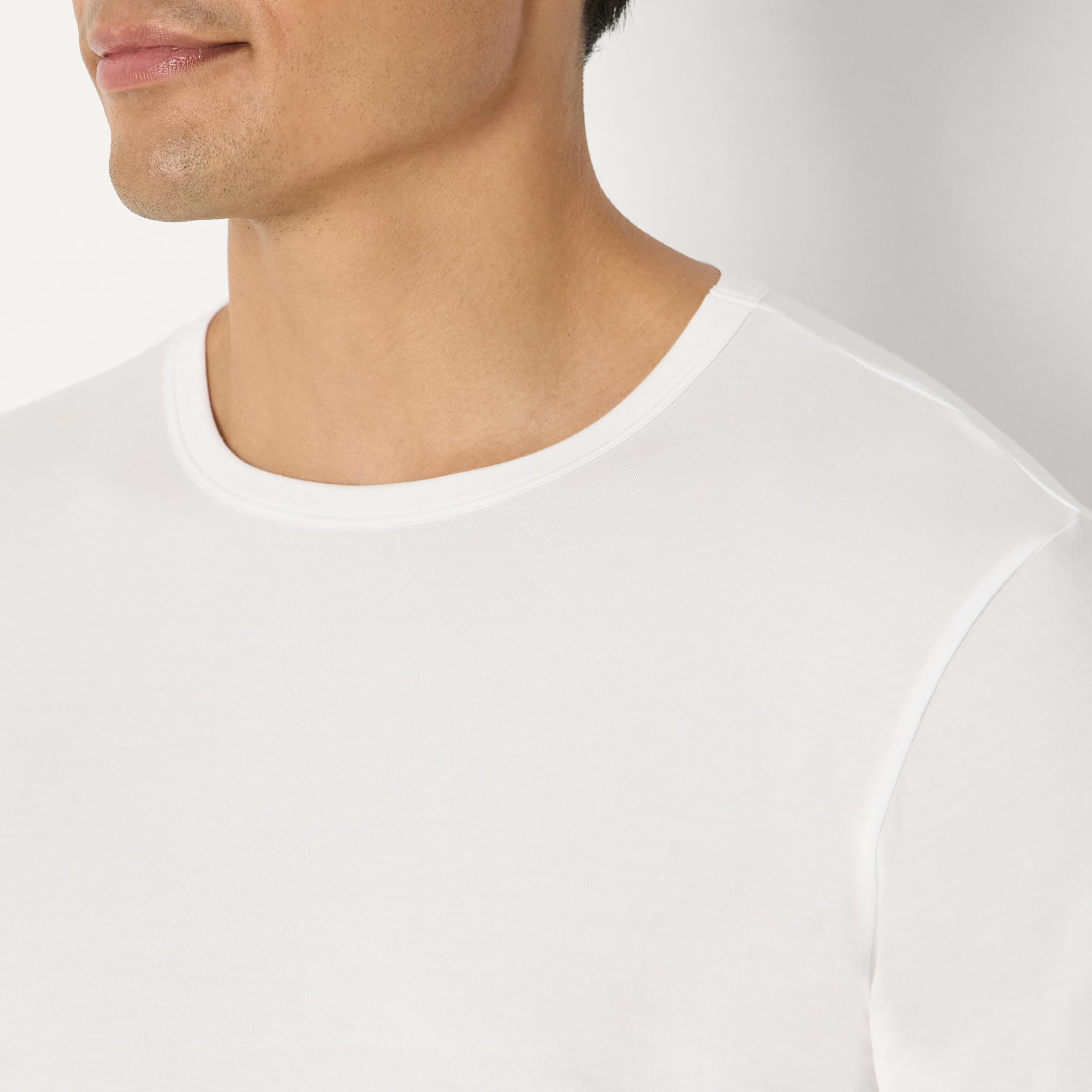 Men's Long-Sleeve Modal Crewneck Base Layer
