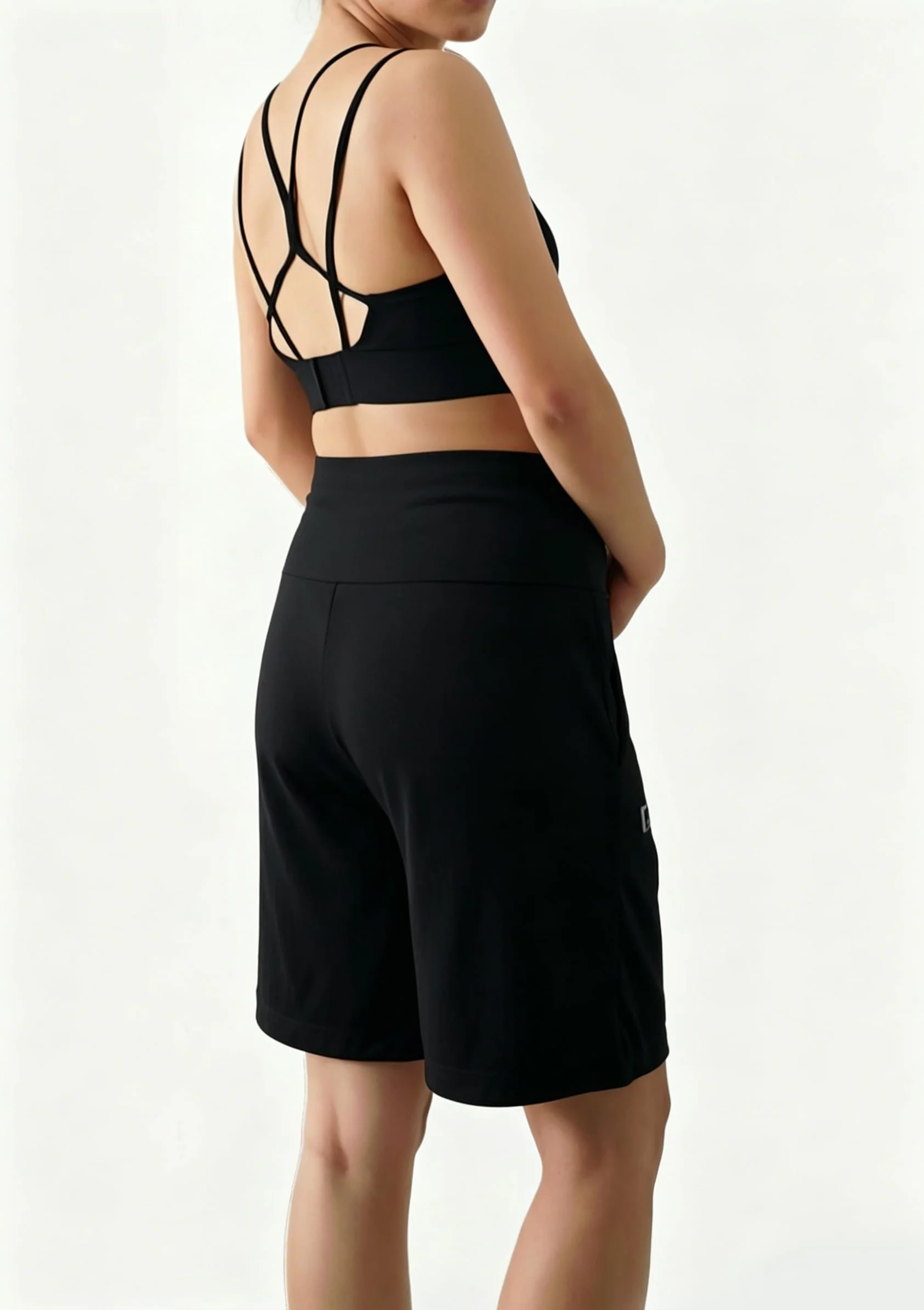 Maternité Shorts Taille Haute, Grossesse Short Ajustable Confortable et Extensible avec Poches, Short de Grossesse pour Yoga Sport Détente
