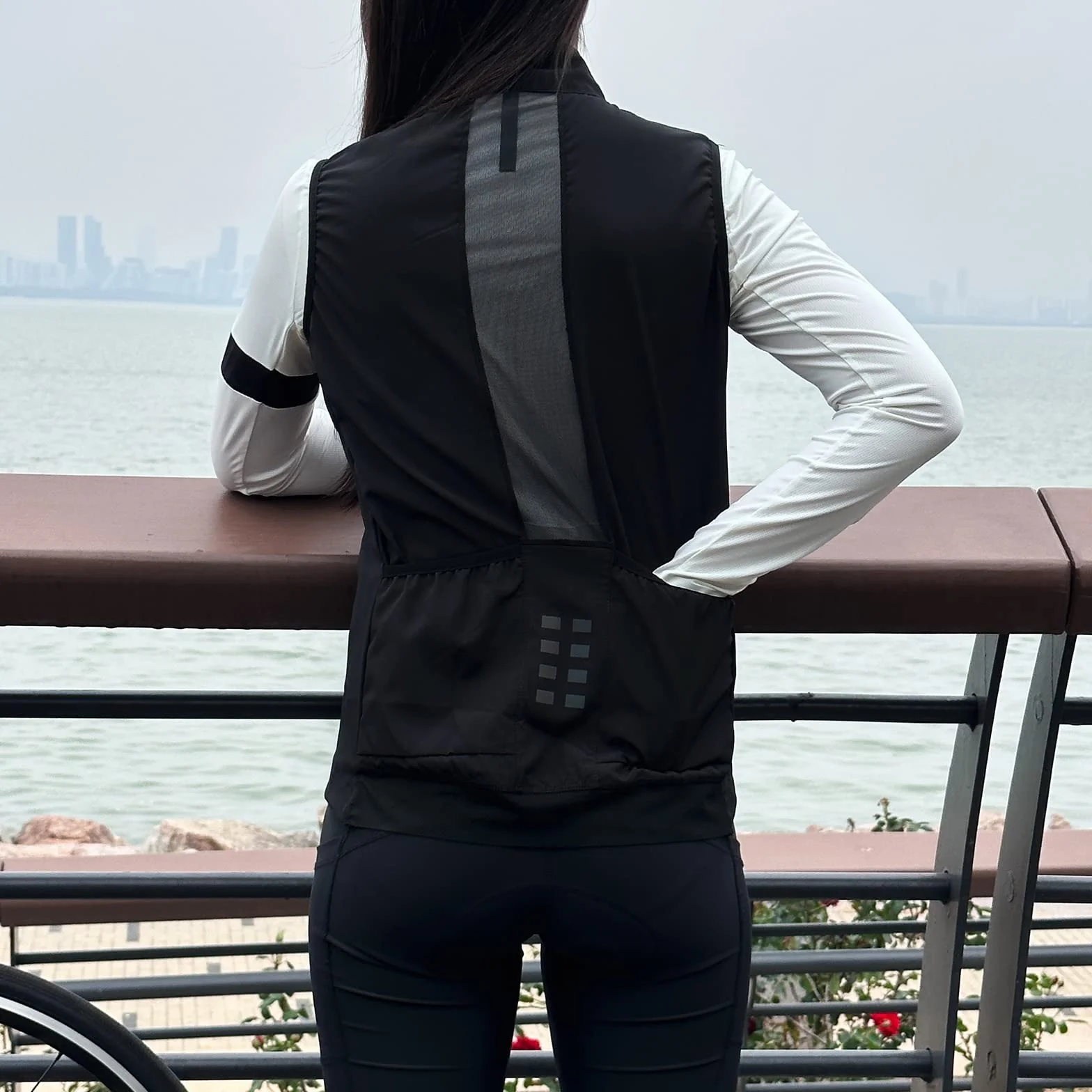 WOSAWE Gilet Cyclisme Femme Légère Respirante Sans Manches Vélo Voyage Randonnée Course à Pied Golf