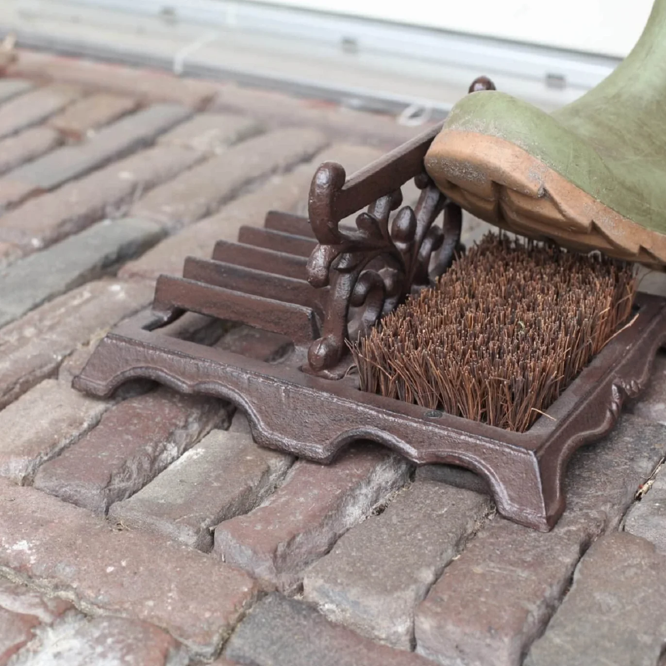 Fallen Fruits LH219 Brosse et raclette pour Bottes Marron