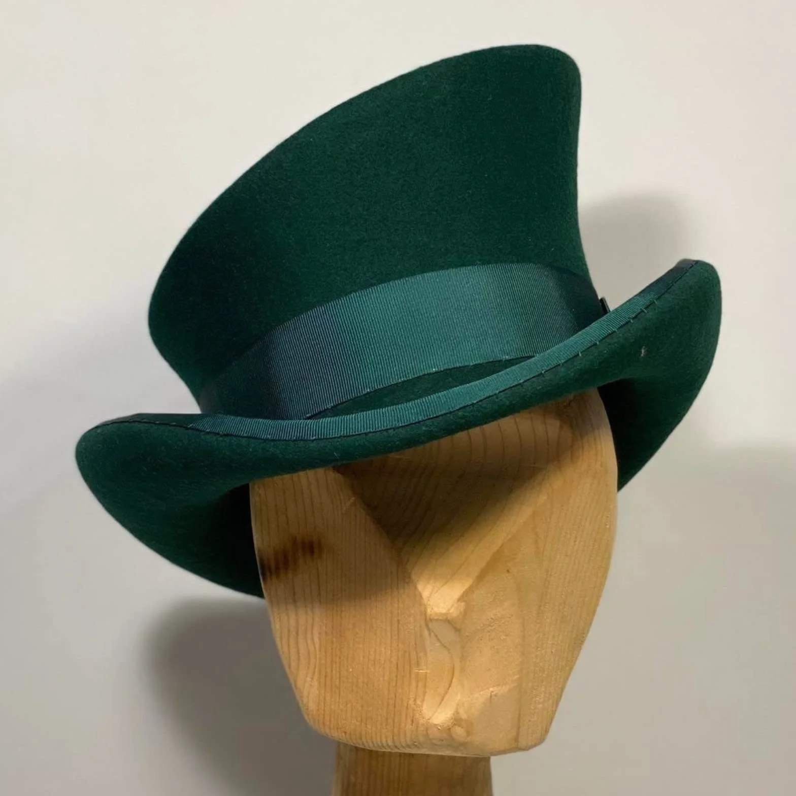 Chapeau Haut-de-Forme Asymétrique Unisexe Punk à Vapeur Laine et Cuir Vert Taille Unique