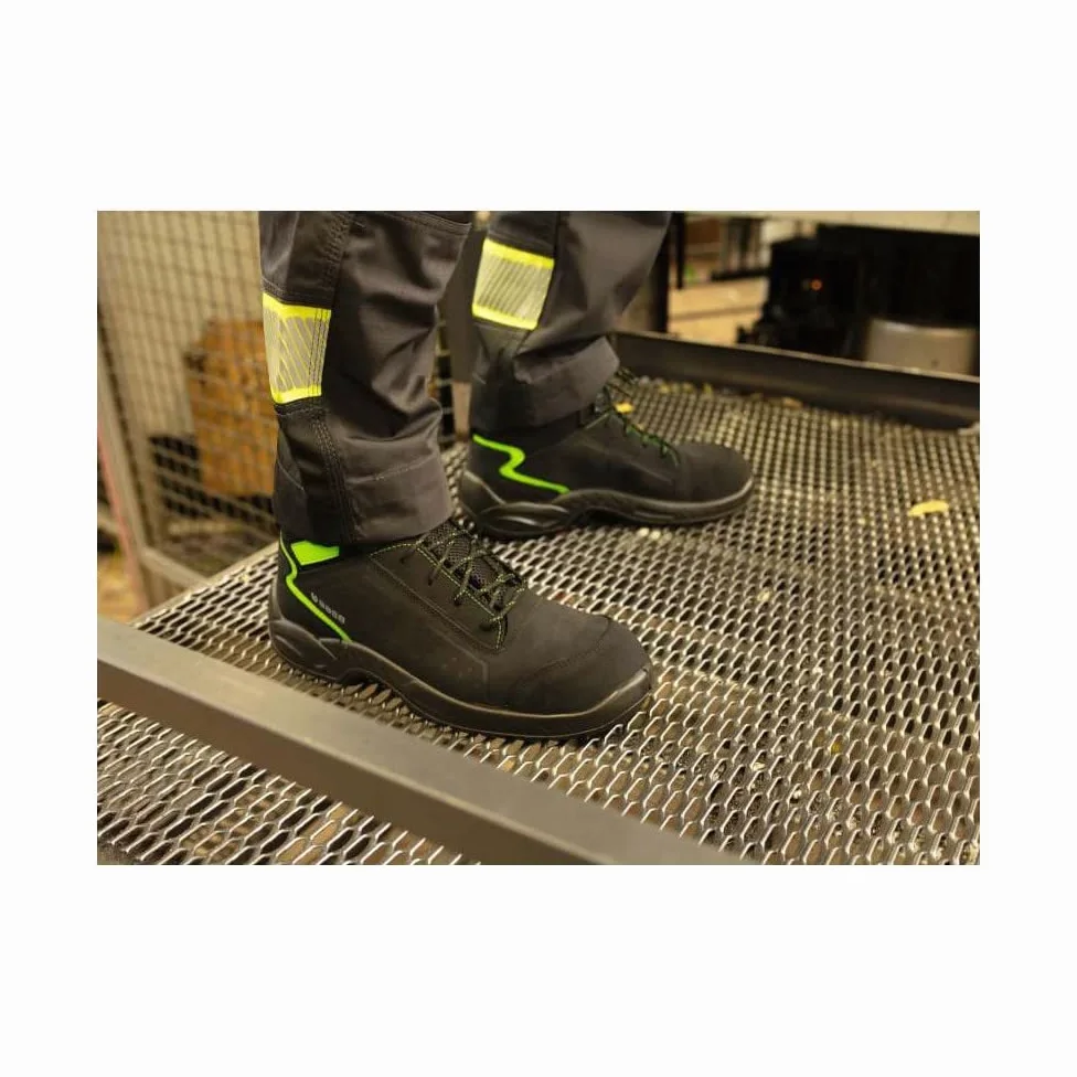 Base Protection, Chester Top Botte de Sécurité pour Femmes et Hommes, Noir et Vert, Taille