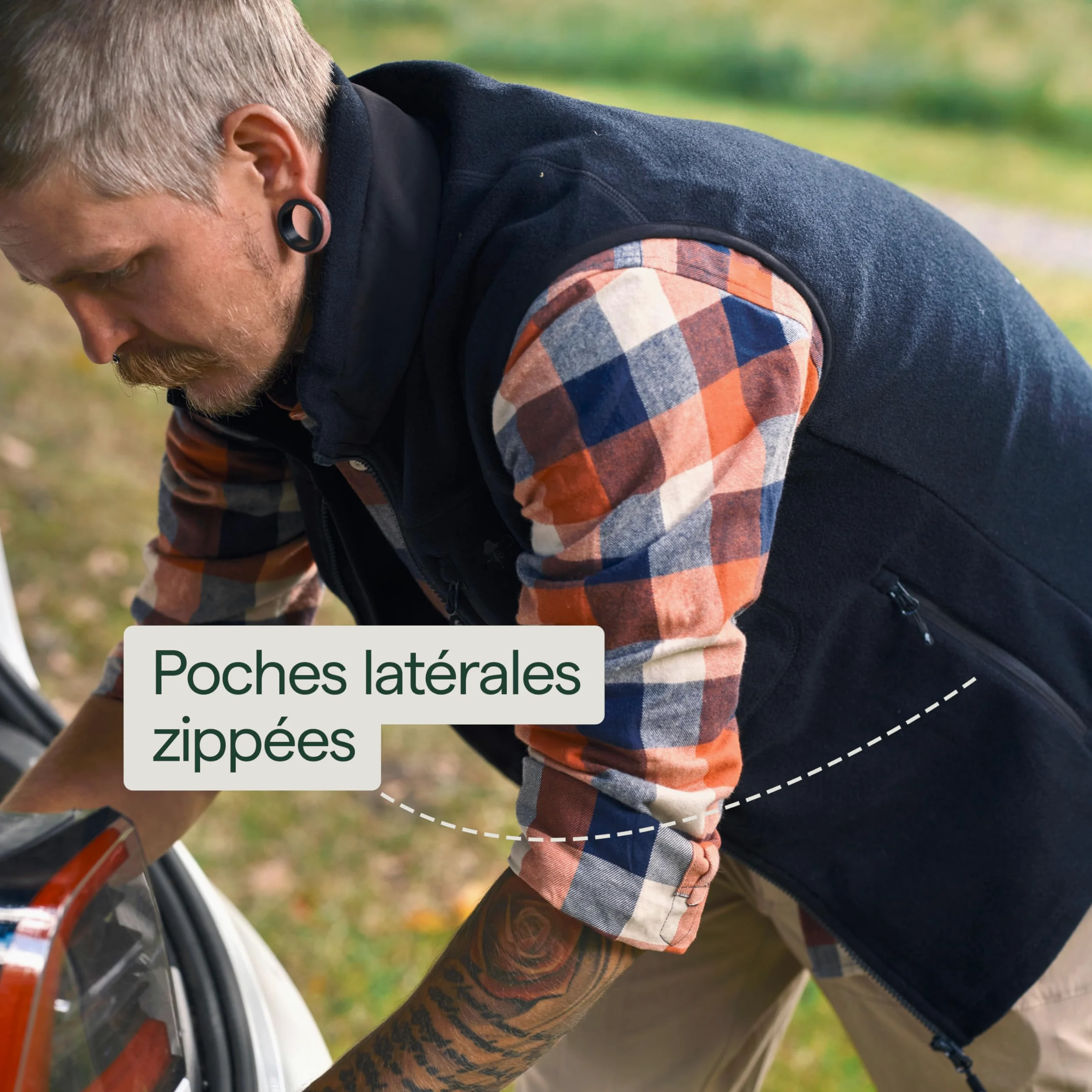 Pinewood Veste Polaire Homme Sans Manche, Vert/Noir/Bleu, Gilet d’Extérieur en Tissus 100% Recyclés