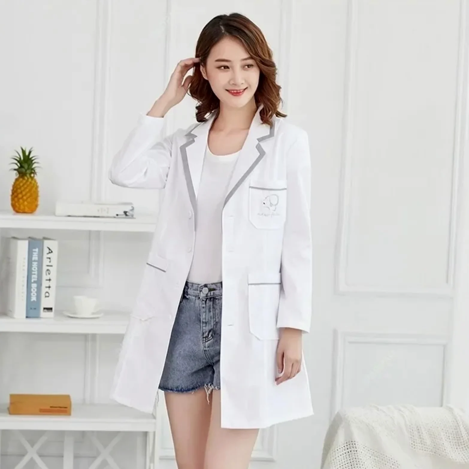 Blouse Medicale Femme Uniforme de beauté, esthéticienne, Responsable de la Peau, vêtements de Travail, Spa, Blanc, Grande Taille, Blouse de Laboratoire à Manches Courtes, Salon de Coiffure