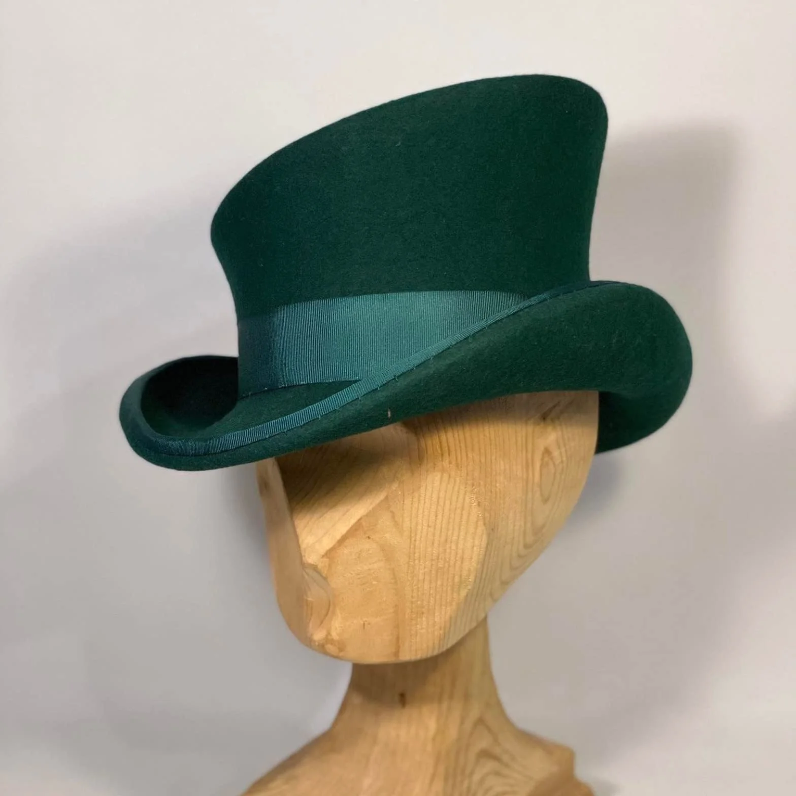 Chapeau Haut-de-Forme Asymétrique Unisexe Punk à Vapeur Laine et Cuir Vert Taille Unique