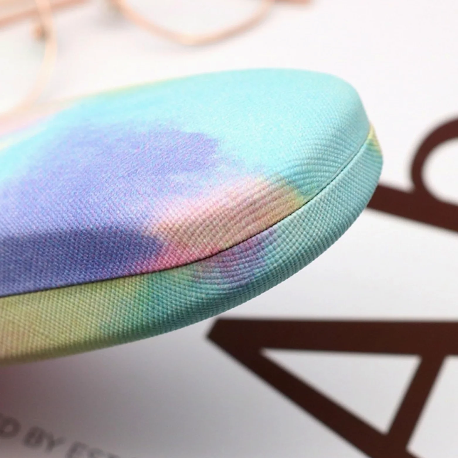 étui à lunettes, Étui à lunettes de soleil Colour Cloud, boîte rétro