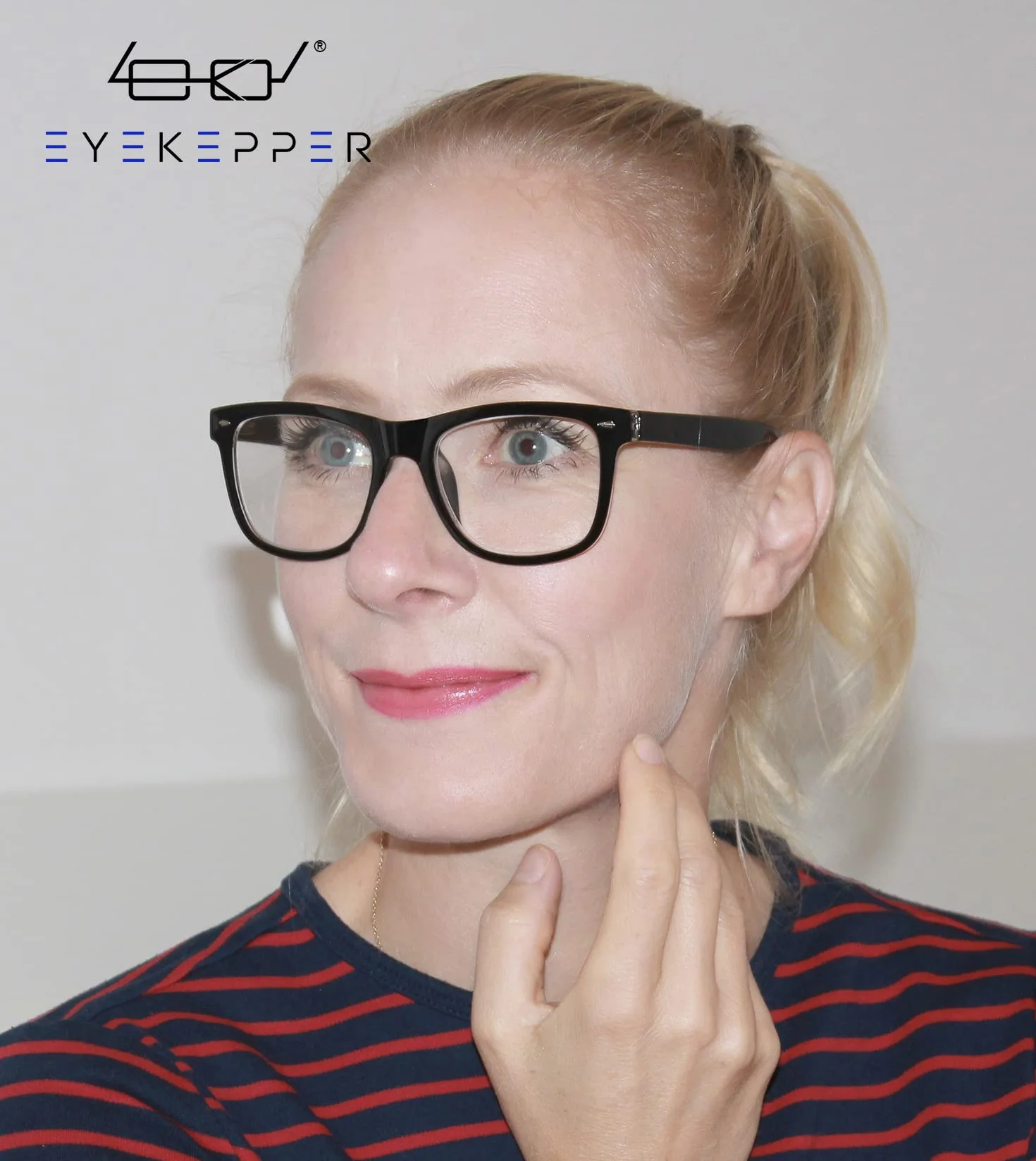 eyekepper Lunettes de Lecture pour Femmes Hommes Grande Monture Carrée avec Charnières à Ressort