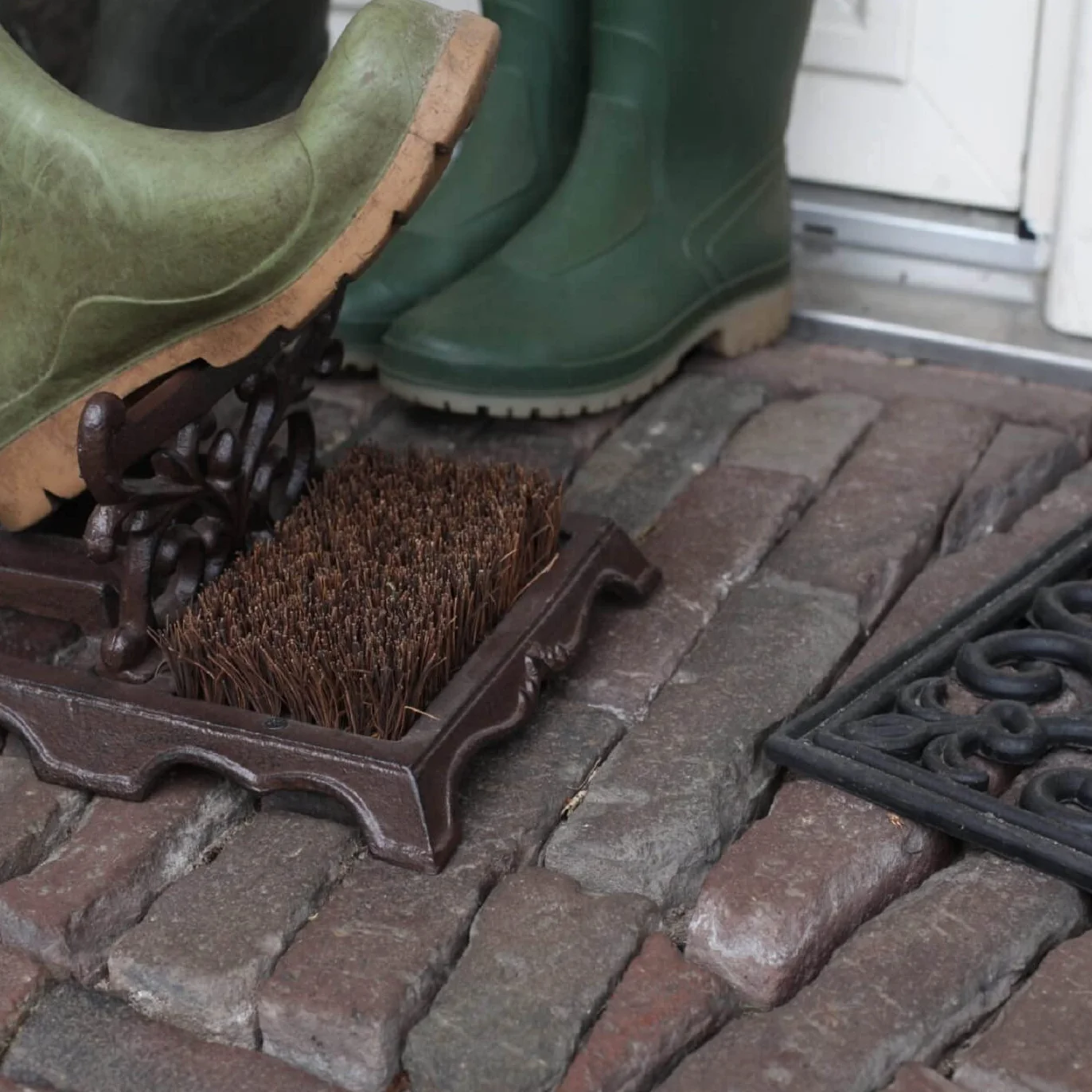 Fallen Fruits LH219 Brosse et raclette pour Bottes Marron
