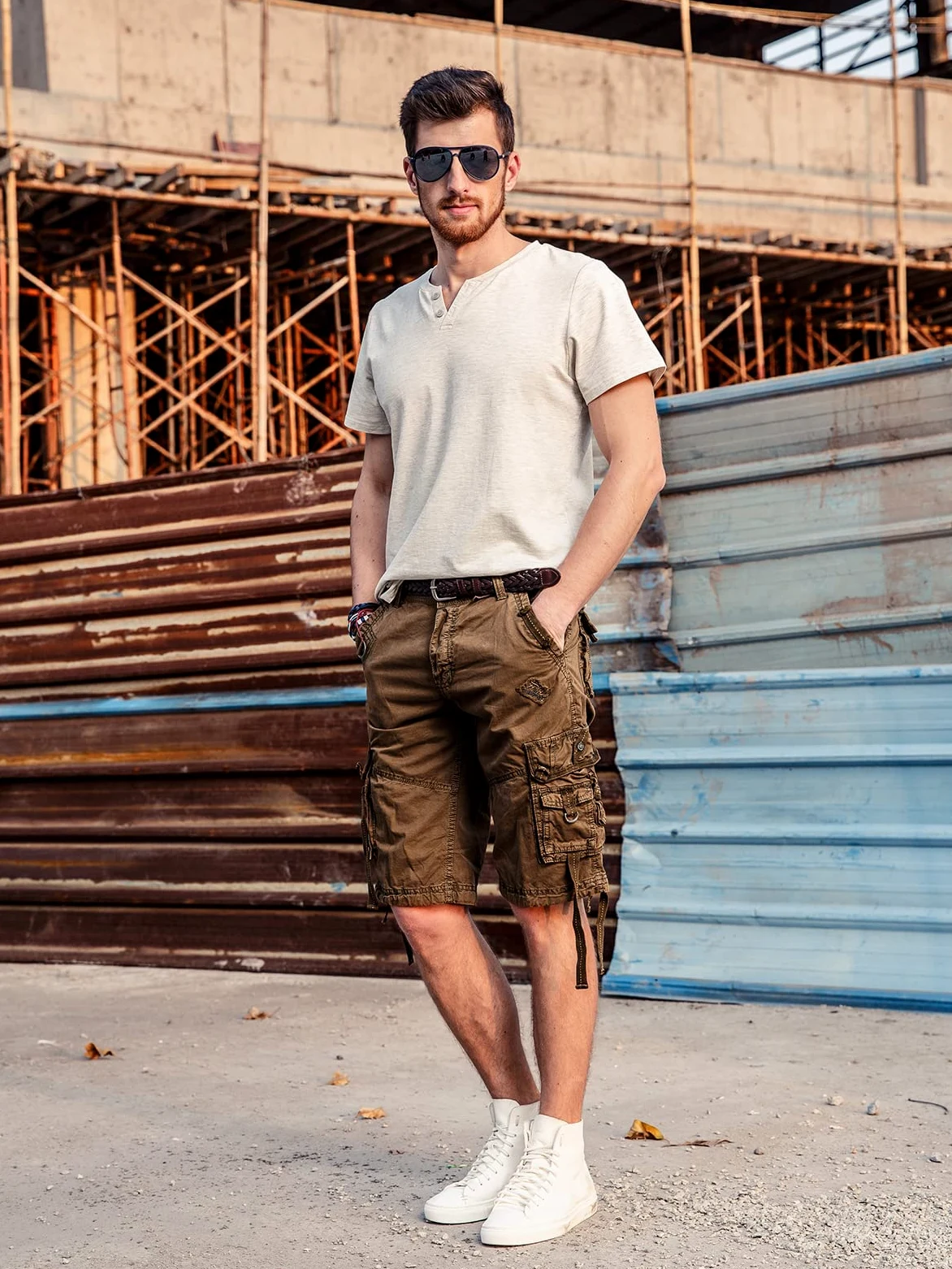 Shorts Cargo Léger pour Homme Short de Travail Utilitaire Short Extérieur en Coton sergé Short Multi-Poches Idéal pour Eté