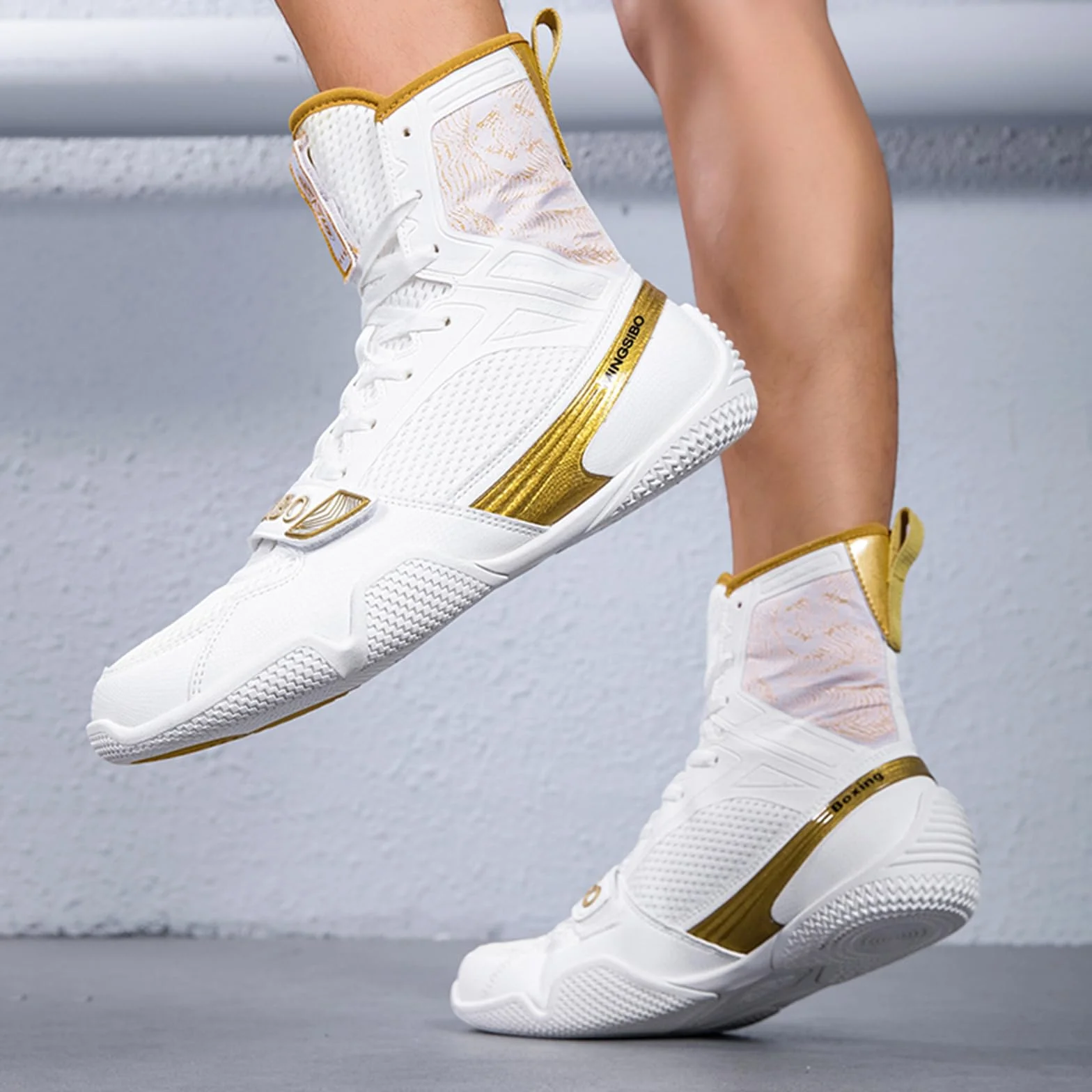 Chaussures De Boxe pour Hommes Femmes Baskets Montantes Légères Et À La Mode Idéales pour La Salle De Sport
